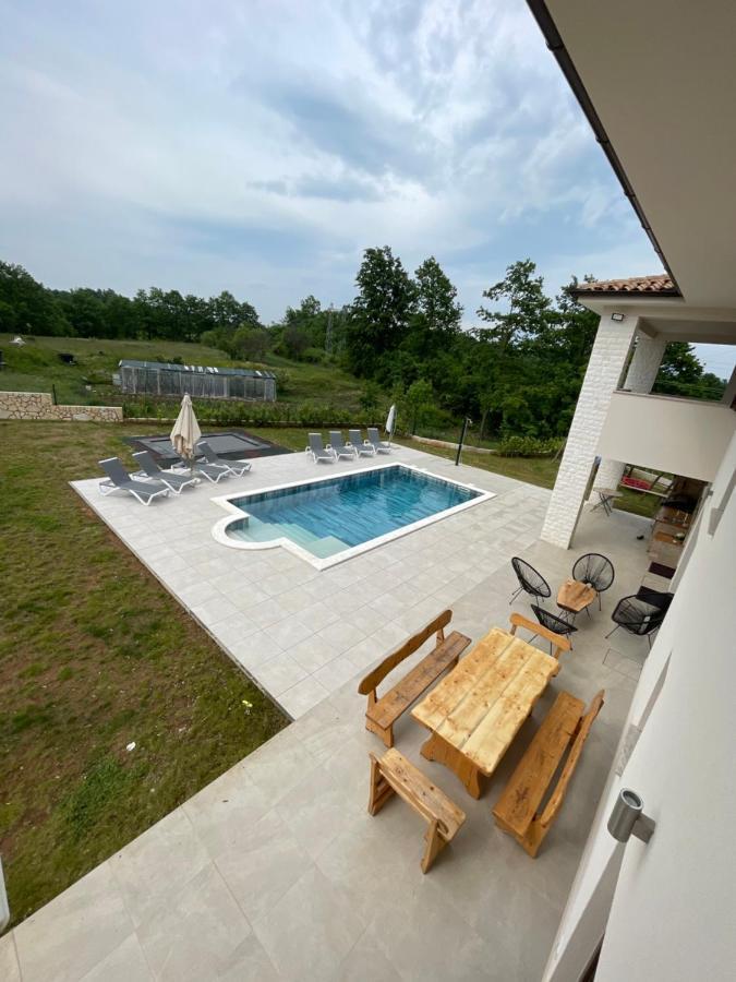 Villa Fluggi Near Labin Santalezi Εξωτερικό φωτογραφία